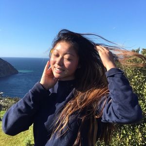 Meet your Posher, Betthany